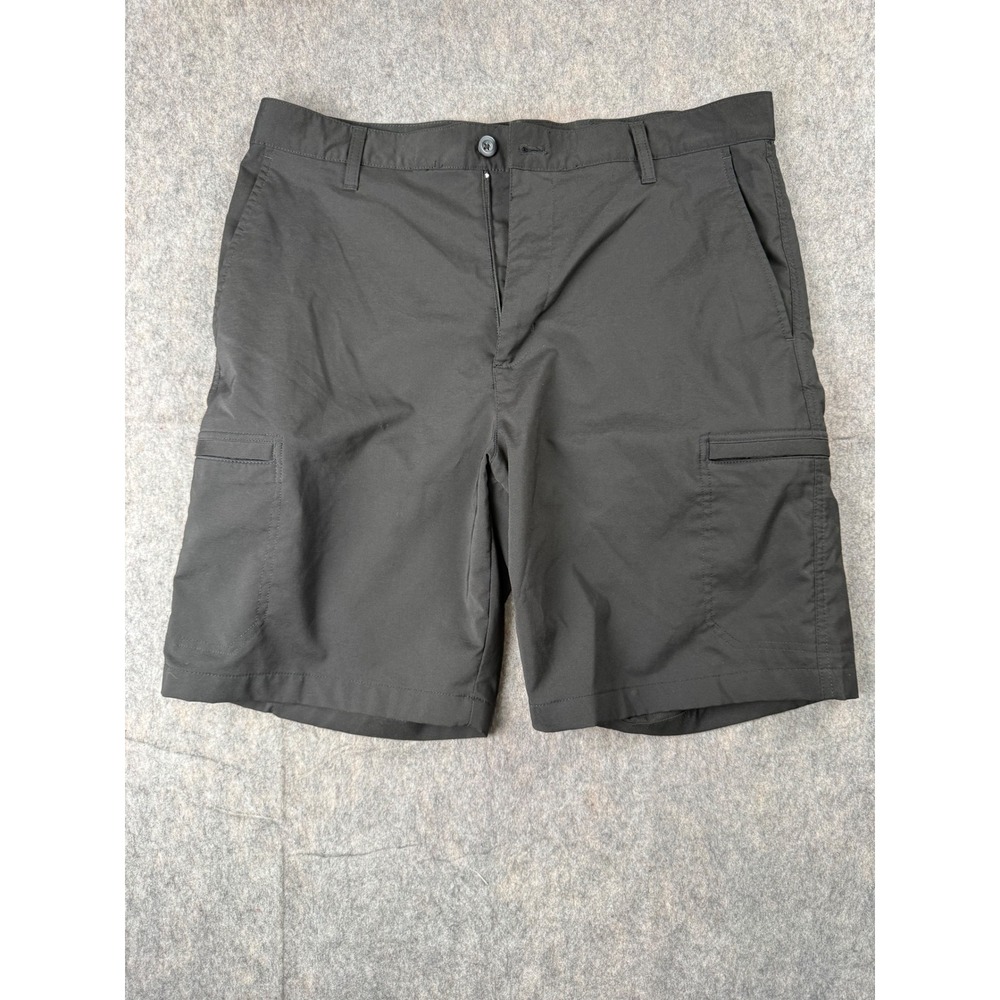 Chaps Golf Mens Black Performance Cargo Shorts Size 34 Stretch Flat Front